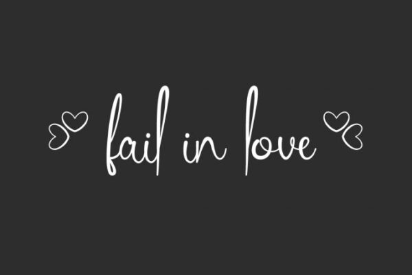 Fail in love Handwriting Font