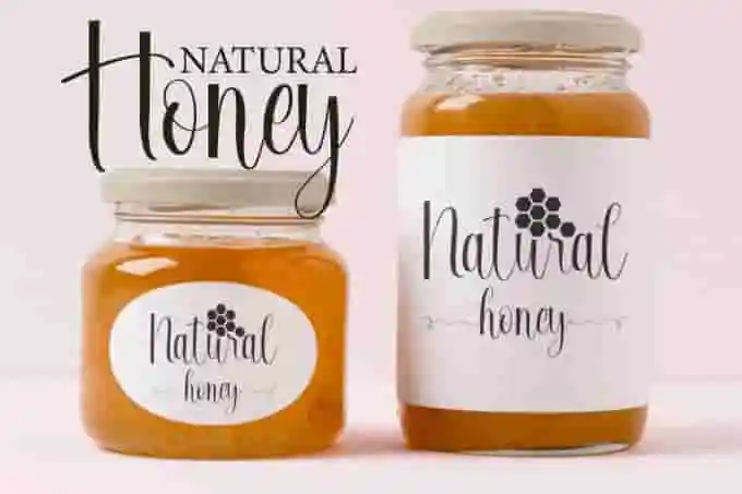 Clover Honey Calligraphy – A Sweet Font - Image 8