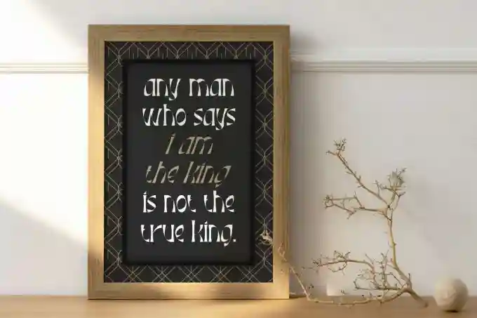 British Throne – Display Font - Image 11