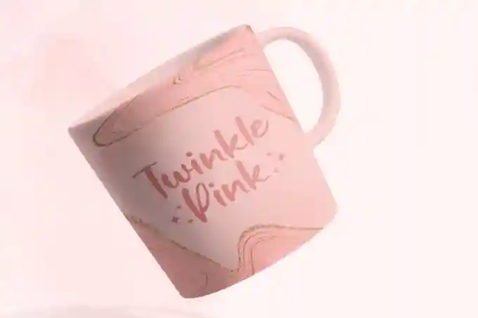 Twinkle Pink Display Font - Image 6